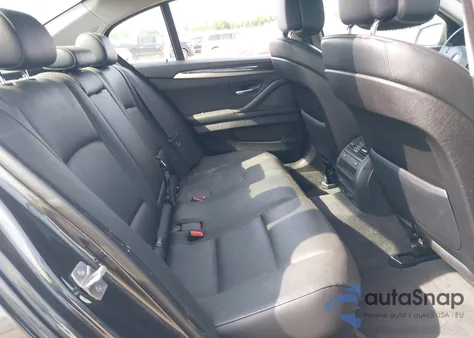 2013 BMW 528I xDrive z USA, uszkodzony, nr VIN WBAXH5C50DDW13775